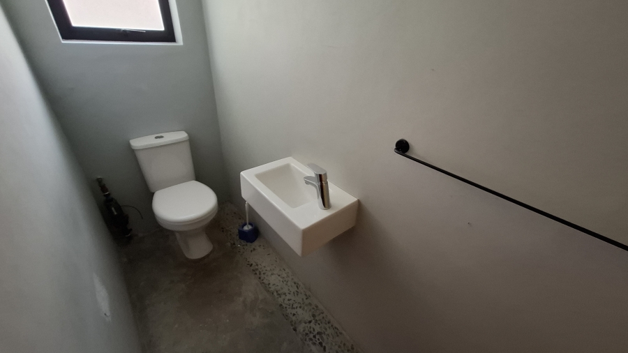 To Let commercial Property for Rent in Salt River Western Cape